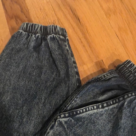 Dark denim joggers never worn - Picture 2 of 3